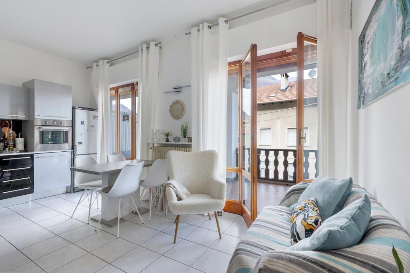 Casa Mo Appartement Cannobio Buitenkant foto